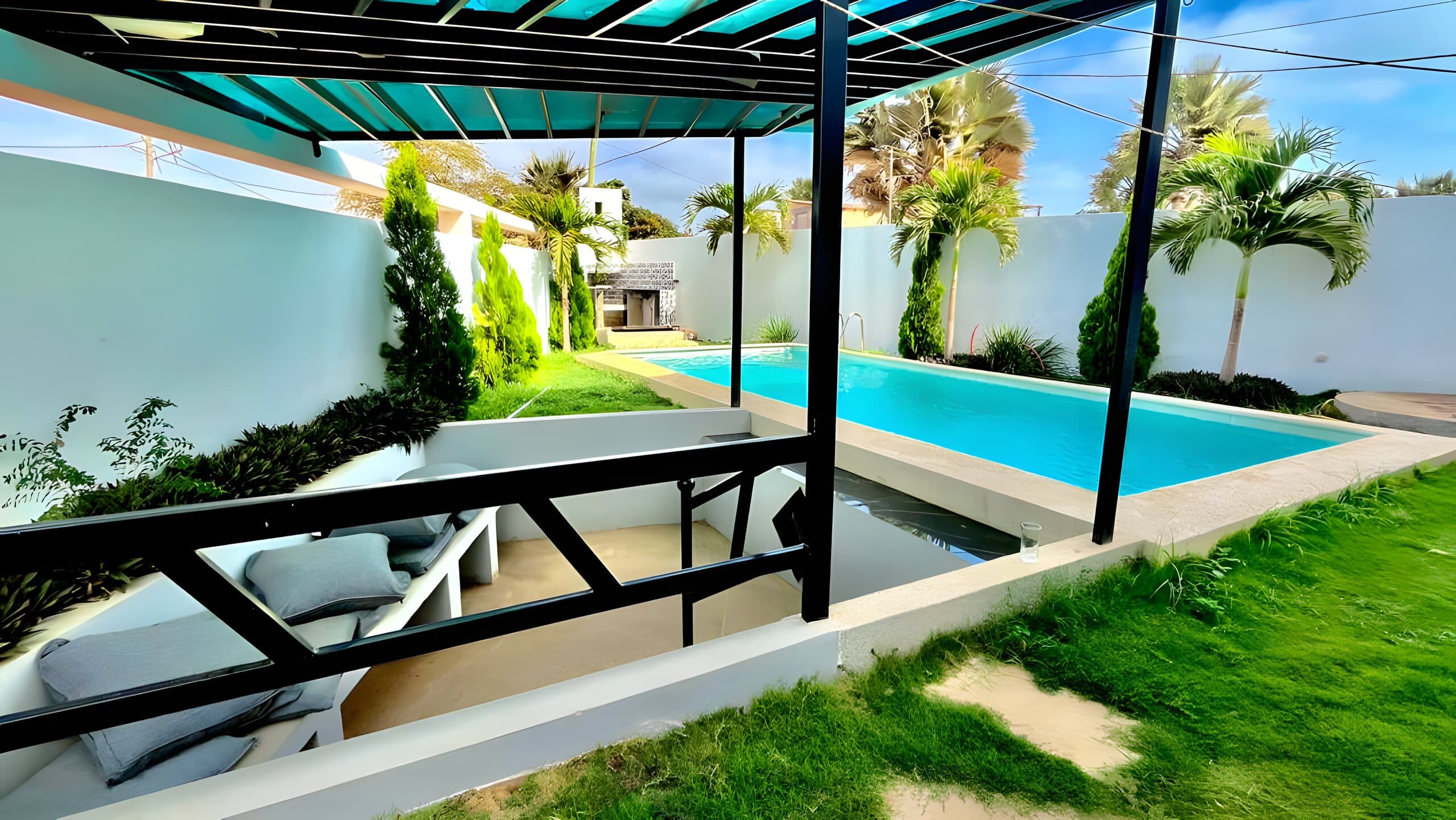 Villa R+1 avec piscine